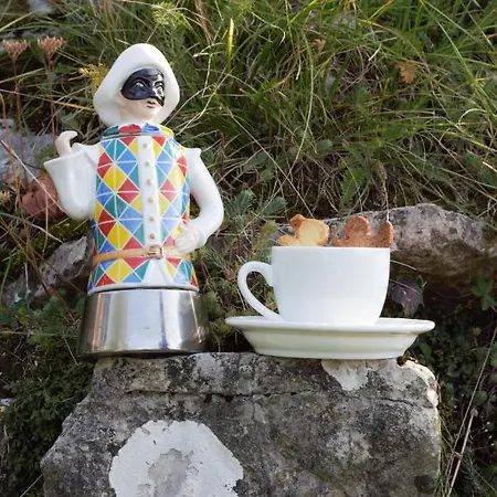 Mirabilia Frühstückspension Adrara San Rocco